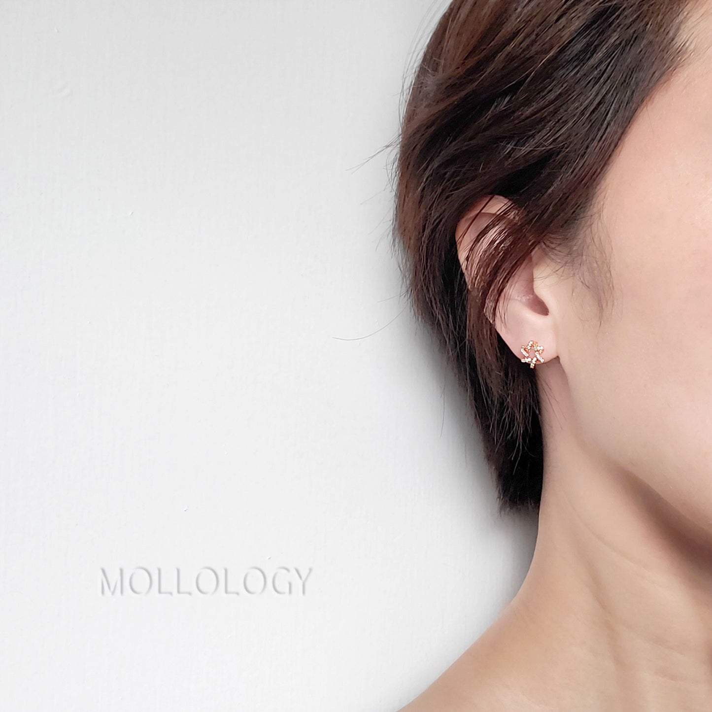 These dainty starburst floral earrings feature a delicate flower-inspired design with sparkling CZ, available in gold or silver for a soft, feminine look. Perfect as everyday dainty studs or special-occasion jewelry, they work beautifully as bridesmaids earrings, flower girl earrings, or wedding guest accessories. Lightweight and comfortable, these floral earrings make a sweet gift for her for birthdays, holidays, and celebrations.