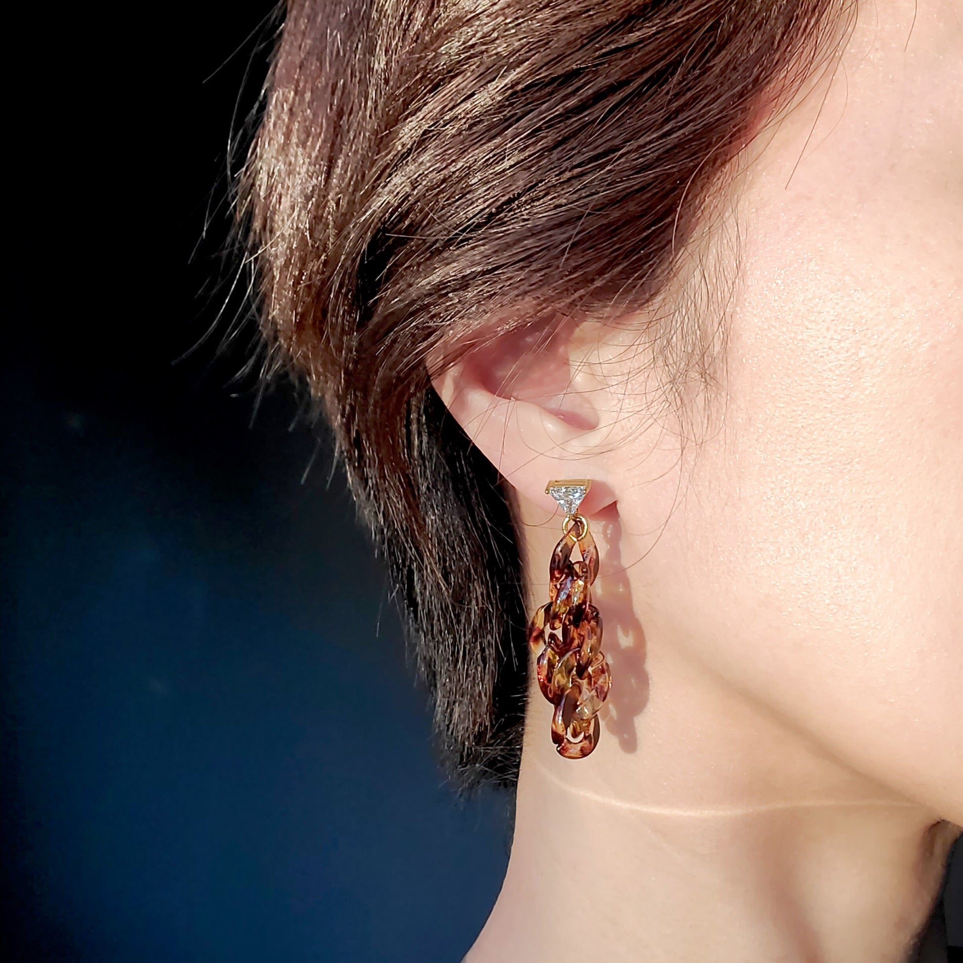tortoise shell chain link earrings with trilliant cut cubic zirconia, dangle drop earrings