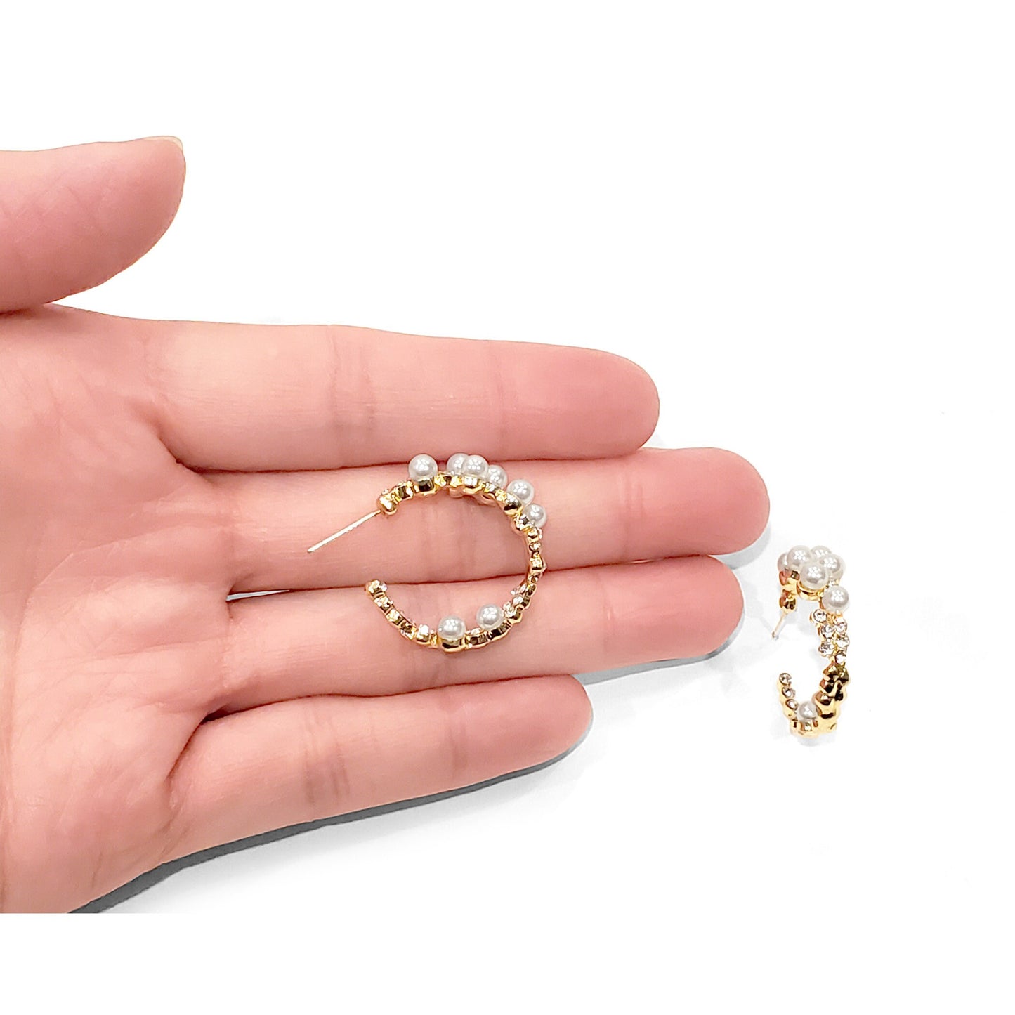 Cluster Pearl Hoops